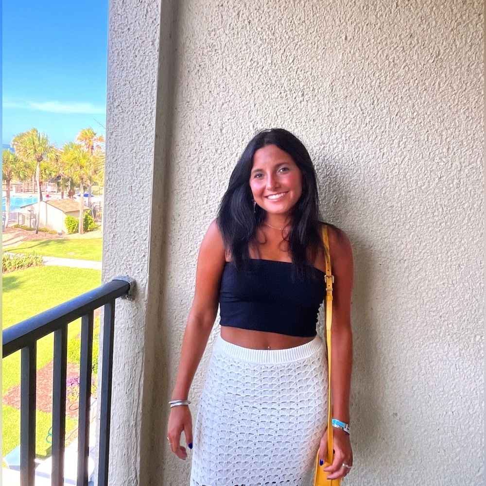 Meet your Posher, Abby